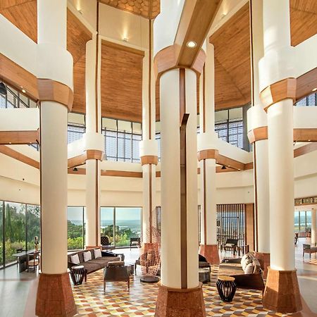 Doubletree By Hilton Goa - Panaji Ξενοδοχείο Εξωτερικό φωτογραφία