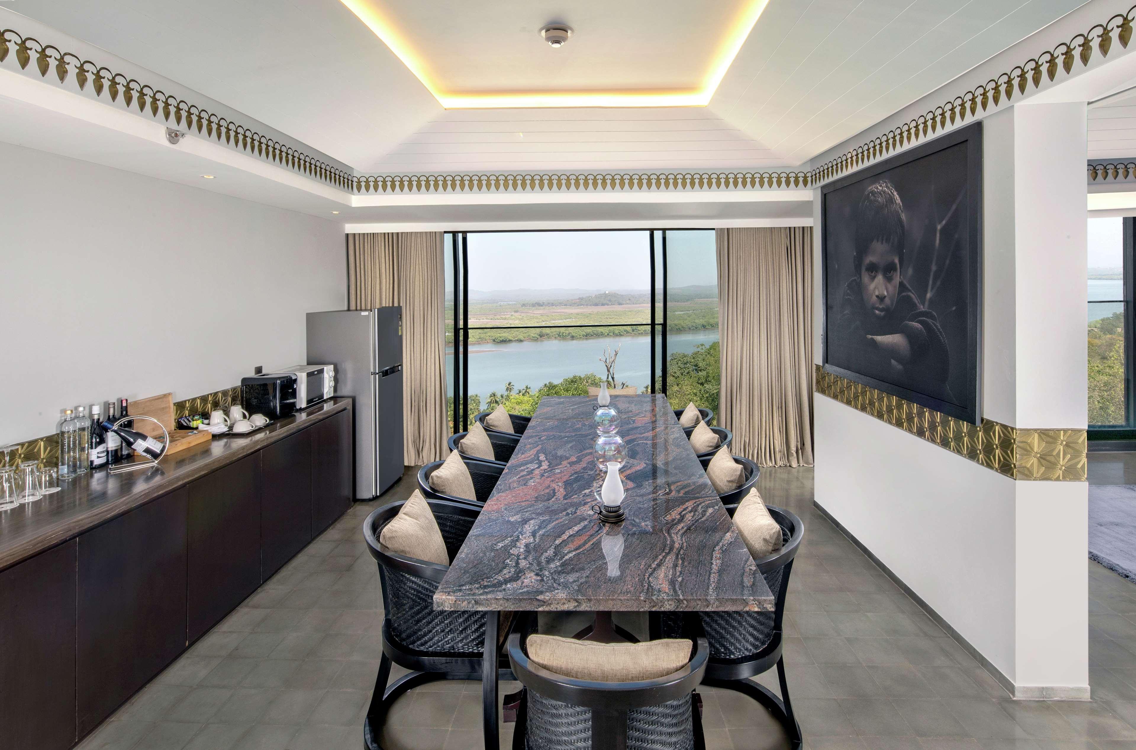 Doubletree By Hilton Goa - Panaji Ξενοδοχείο Εξωτερικό φωτογραφία