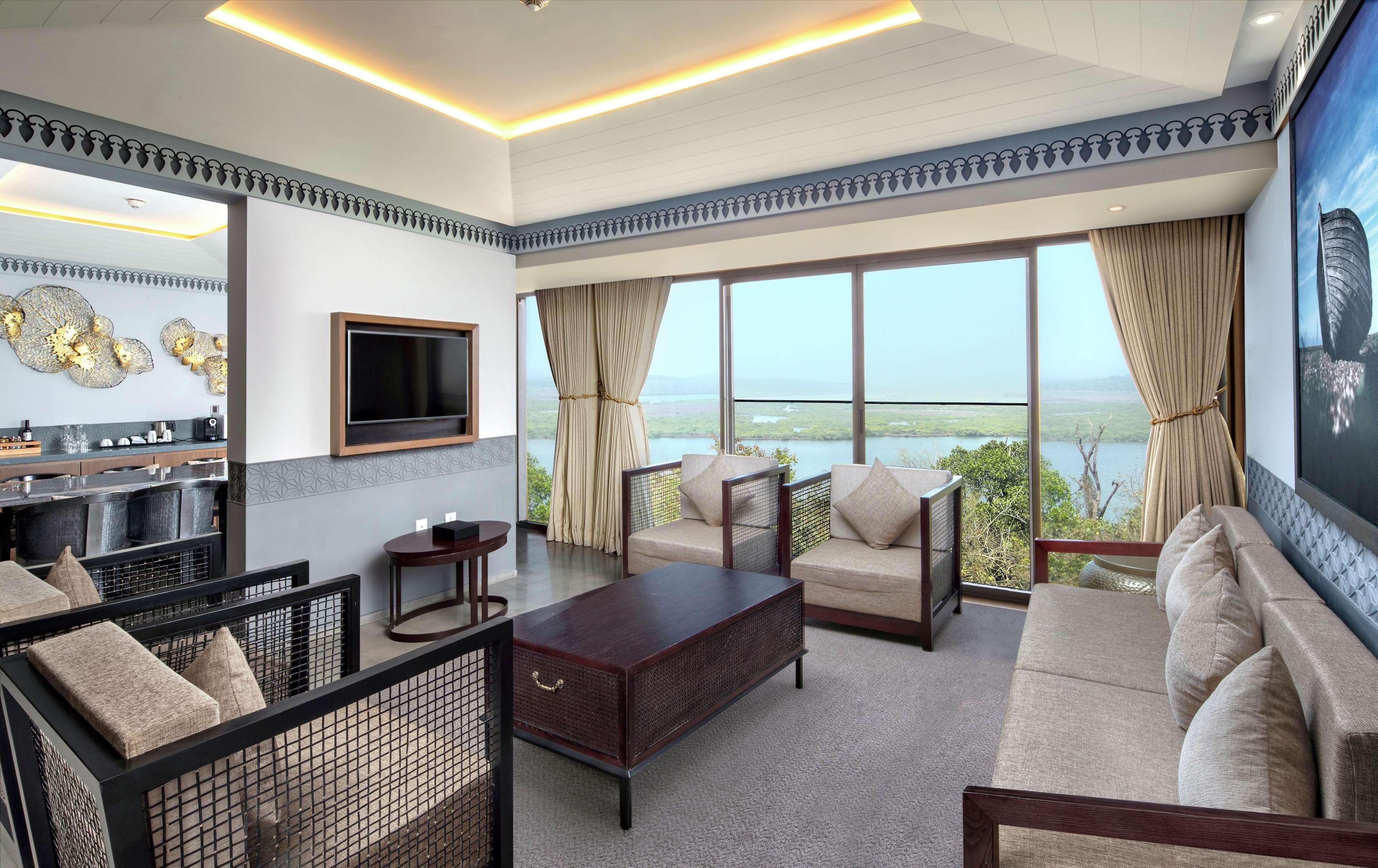 Doubletree By Hilton Goa - Panaji Ξενοδοχείο Εξωτερικό φωτογραφία