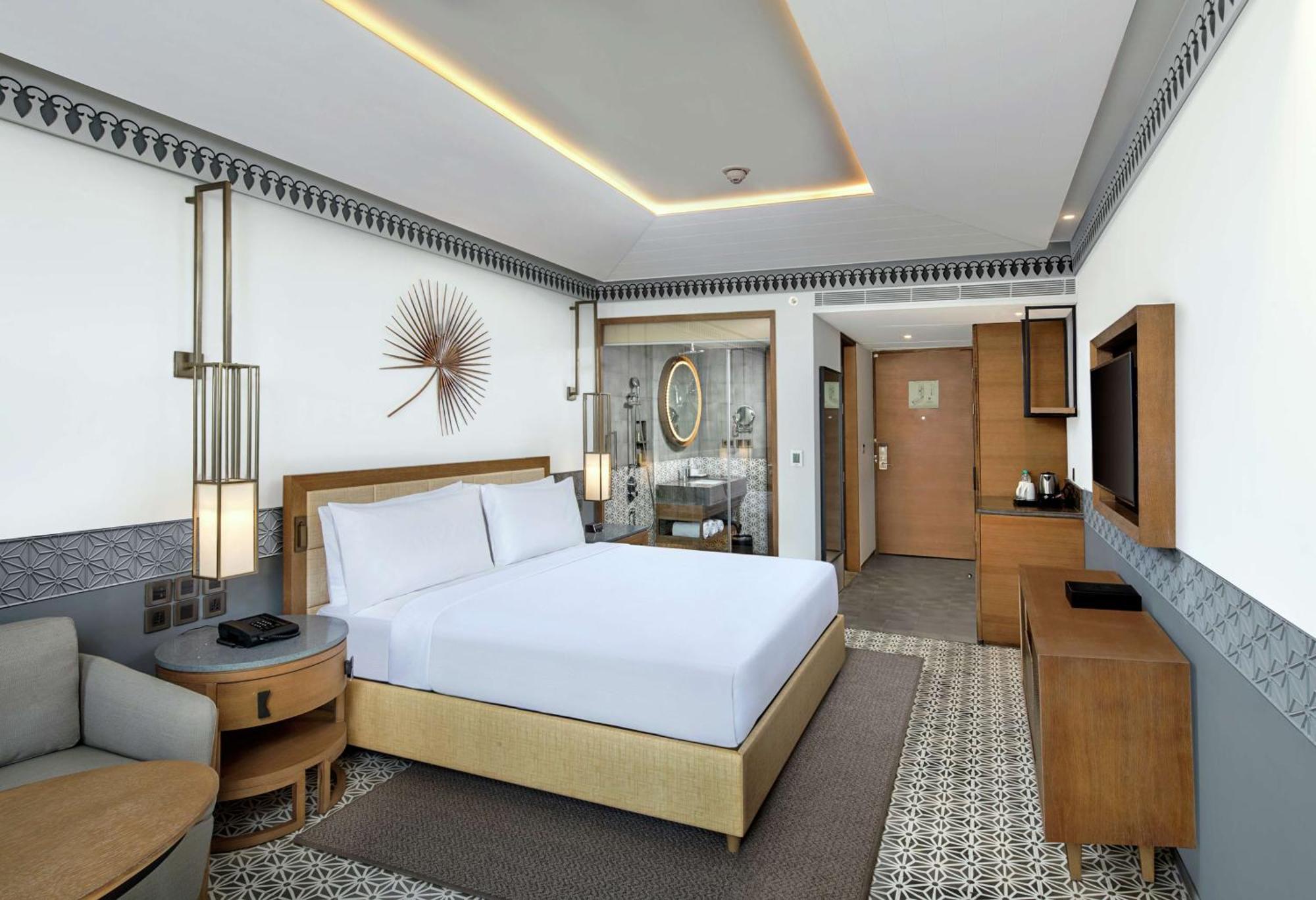 Doubletree By Hilton Goa - Panaji Ξενοδοχείο Εξωτερικό φωτογραφία