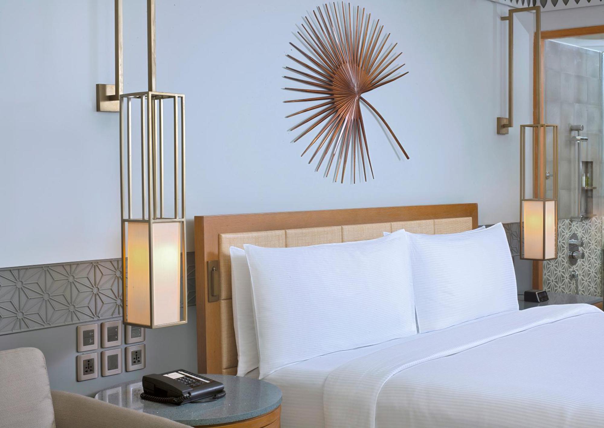 Doubletree By Hilton Goa - Panaji Ξενοδοχείο Εξωτερικό φωτογραφία